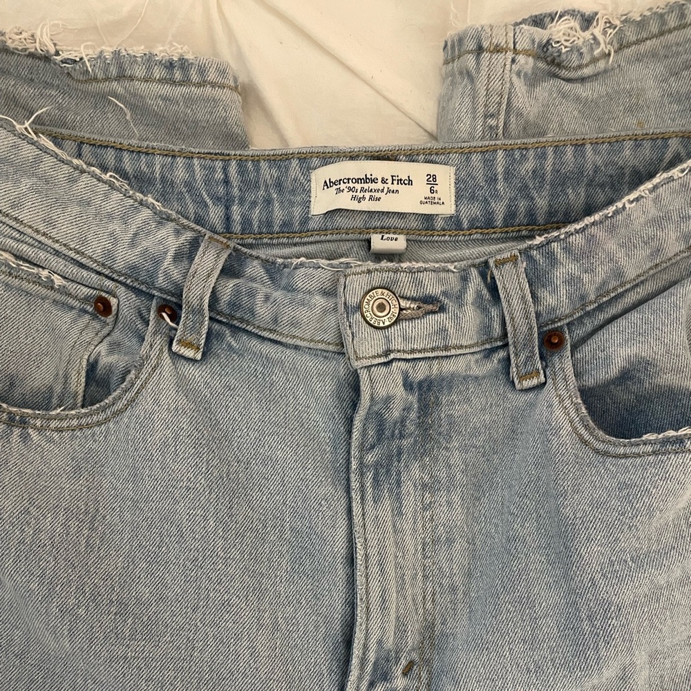 Abercrombie & Fitch Light Blue High Rise Women Jeans - Picture 3 of 9